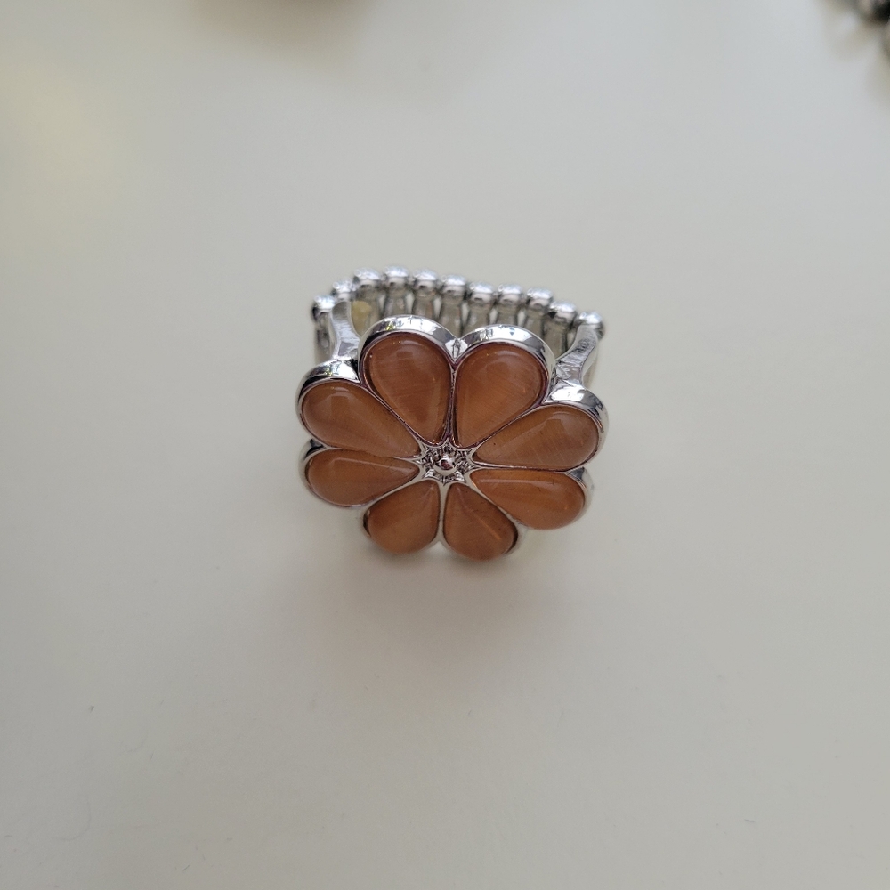 Paparazzi Silver Floral Petal Ring with Amber Enamel - Picture 2 of 2